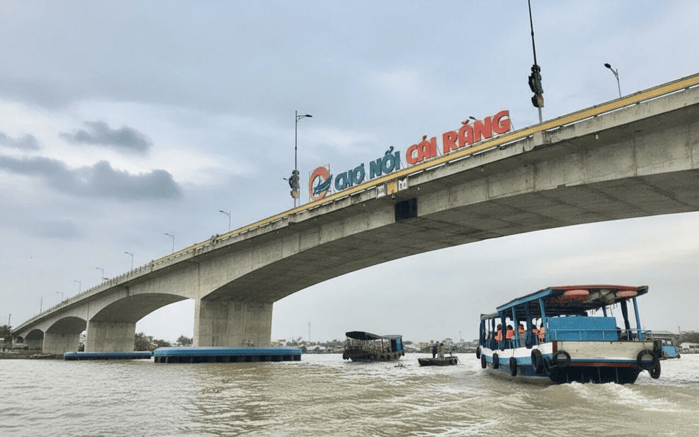 Cai Rang Floating Market is a major wholesale hub in the Mekong Delta